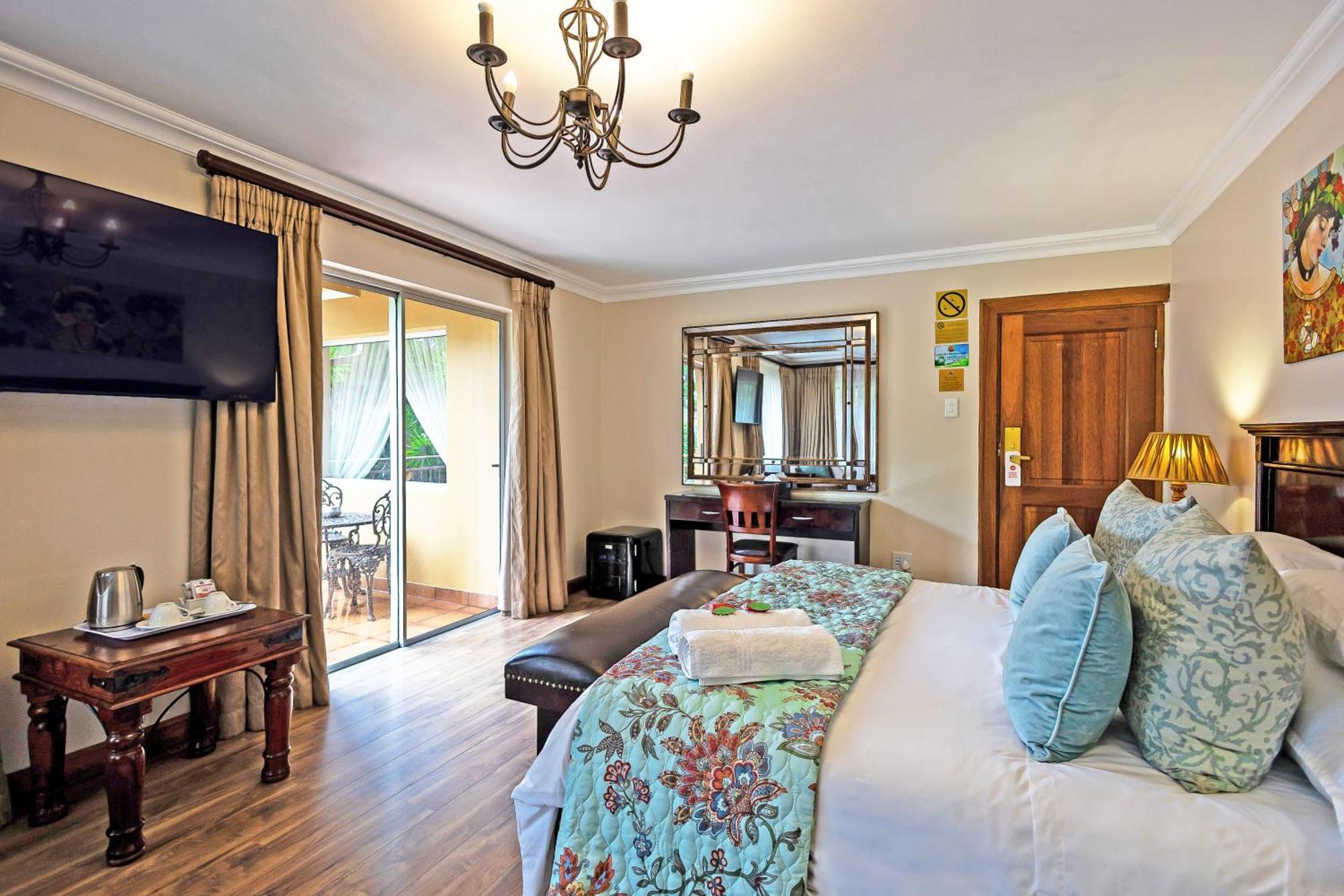 Sunward Park Guest House & Conference Center Боксбург Экстерьер фото
